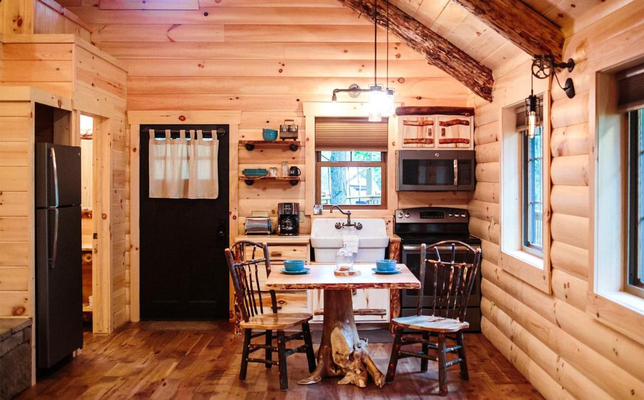 Cricket Hill Treehouse B By Amish Country Lodging Millersburg Ngoại thất bức ảnh